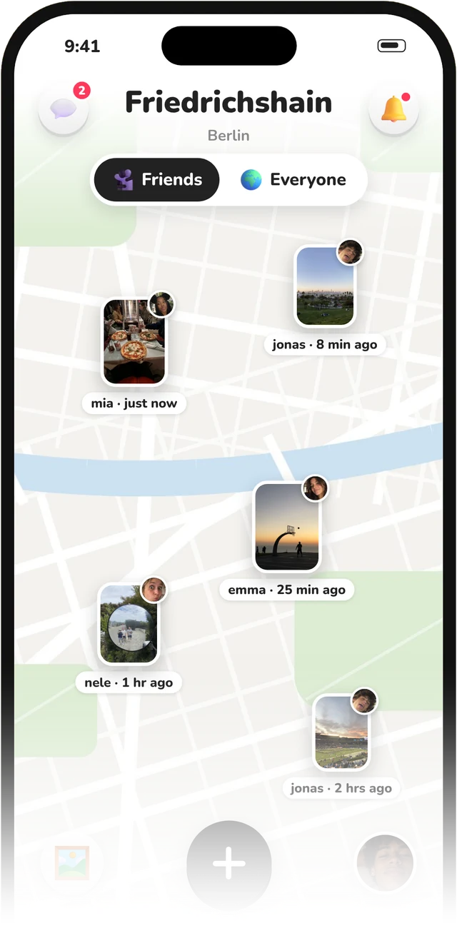 Dotty map with your friends’ moments